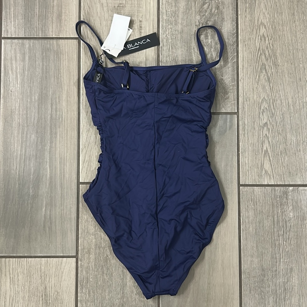 La Blanca Women's One Piece Swimsuit Island Goddess Shirred Side Bathing Suit - Picture 4 of 6
